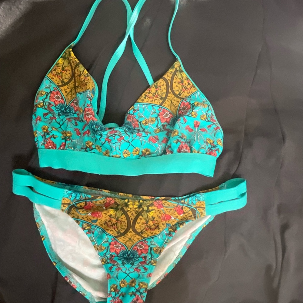 Eidon Bikini‎ size small petite